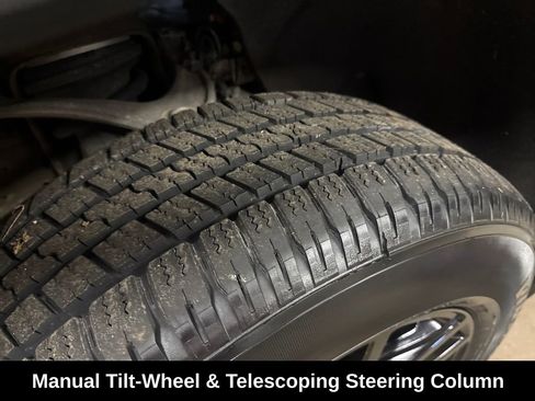 Used 2020 GMC Sierra 1500 Elevation w/ Elevation Value Package image 29