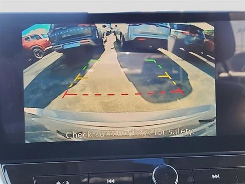 New 2025 Nissan Altima 2.5 SR image 6