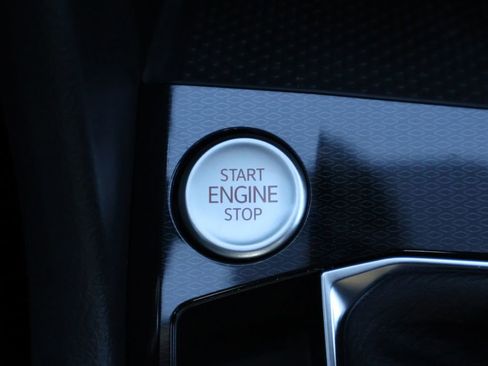 New 2026 Volkswagen Taos S image 27