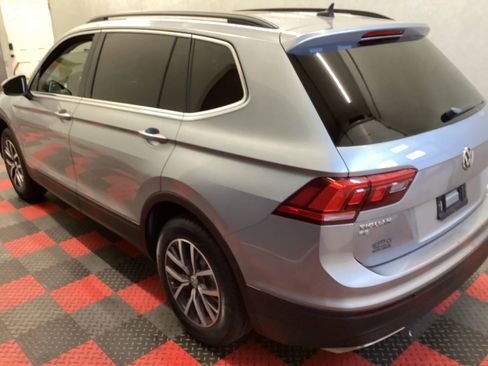 Used 2019 Volkswagen Tiguan SE AWD/4WD image 4
