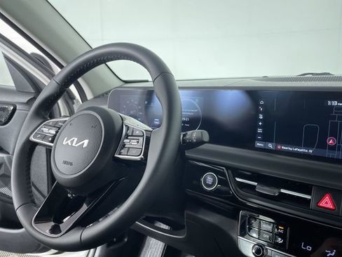 Used 2024 Kia Seltos X-Line AWD/4WD image 28
