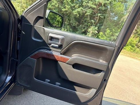 Used 2015 GMC Sierra 1500 SLE w/ SLE Value Package AWD/4WD image 14