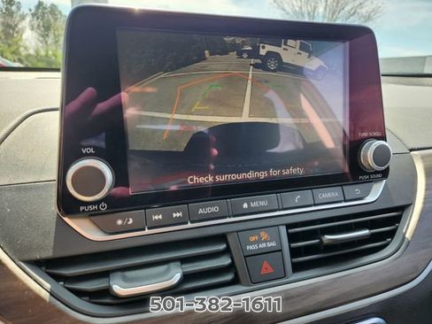 Certified 2025 Nissan Altima 2.5 SV FWD image 24