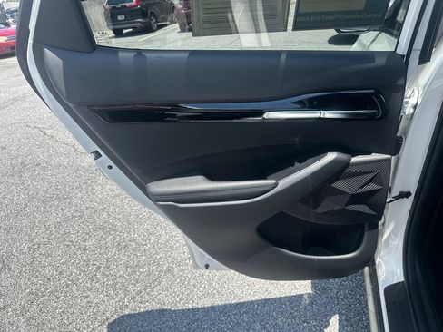 Used 2022 Kia Seltos S FWD image 23