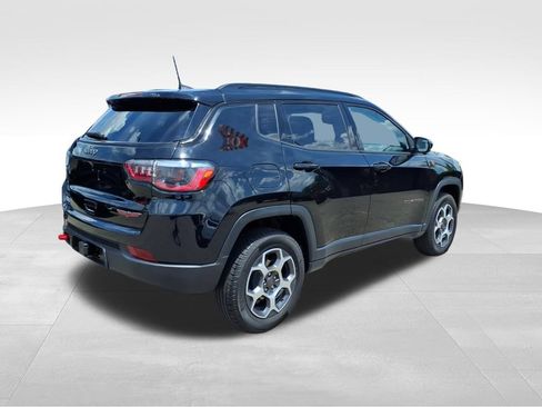 Used 2022 Jeep Compass Trailhawk w/ Trailhawk Convenience Group AWD/4WD image 25