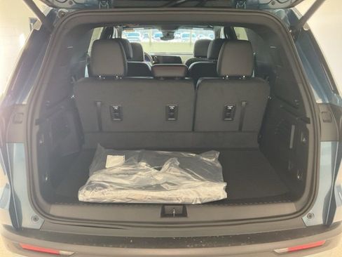 New 2026 Chevrolet Traverse Z71 image 14