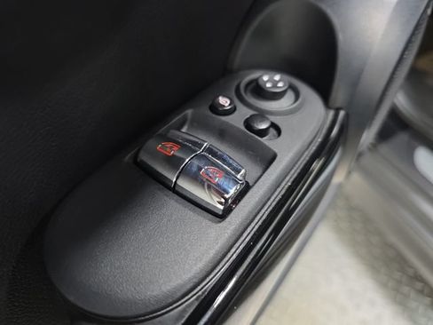Certified 2024 MINI Cooper SE FWD image 23