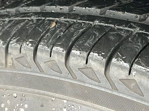 Used 2025 Toyota Grand Highlander XLE image 9