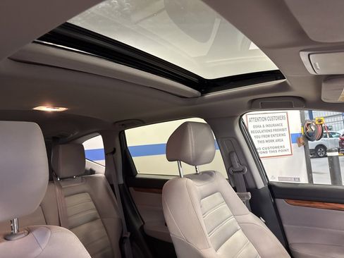 Used 2019 Honda CR-V EX image 33