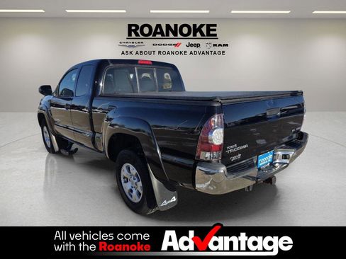 Used 2013 Toyota Tacoma 4x4 Access Cab V6 w/ SR5 Pkg image 7