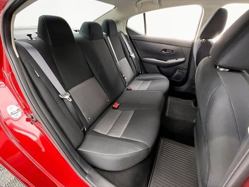 Used 2024 Nissan Sentra SV image 27