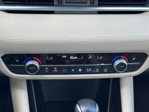 Used 2020 MAZDA MAZDA6 Touring image 15