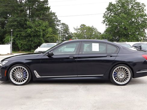 Used 2018 BMW 750i xDrive AWD/4WD image 4