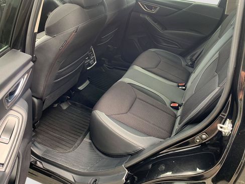 Used 2019 Subaru Forester Premium AWD/4WD image 21