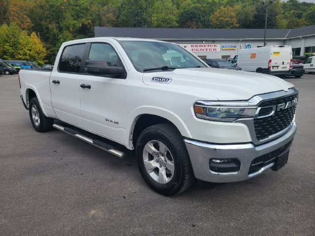 Used 2025 RAM 1500 Big Horn AWD/4WD image 8