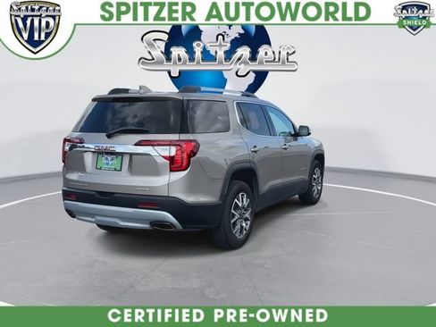 Used 2022 GMC Acadia SLT w/ LPO, Floor Liner Package AWD/4WD image 9