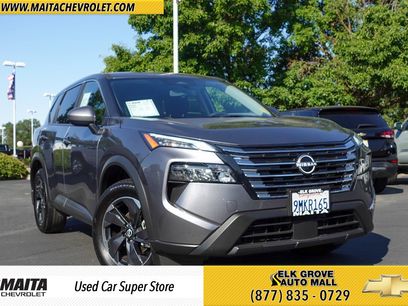 Used 2024 Nissan Rogue SV