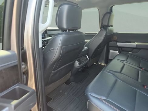 Used 2022 Ford F150 Lariat w/ Equipment Group 502A High AWD/4WD image 28