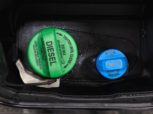 Used 2025 Ford F250 Platinum image 46