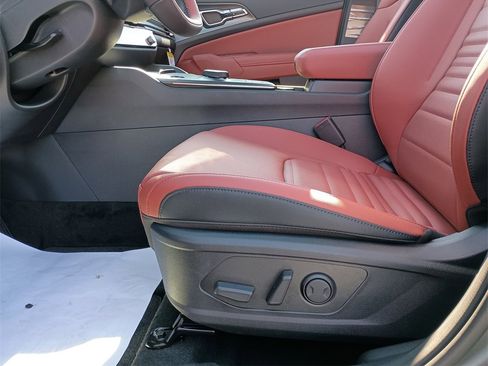 New 2026 Kia Sportage SX Prestige image 18