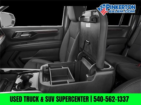 New 2025 Chevrolet Suburban LS image 34