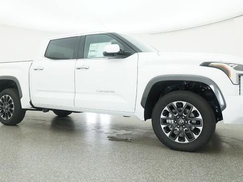 New 2026 Toyota Tundra Limited AWD/4WD image 28