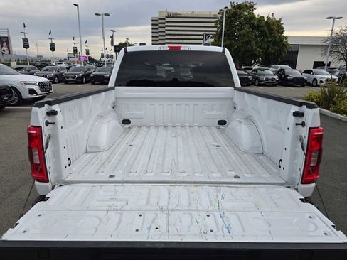 Used 2022 Ford F150 XLT w/ Trailer Tow Package image 16