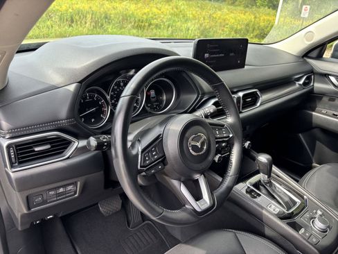 Used 2025 MAZDA CX-5 AWD 2.5 S w/ Preferred Package image 17