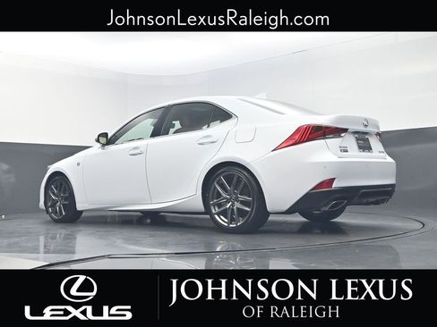 Certified 2019 Lexus IS 350 image 17