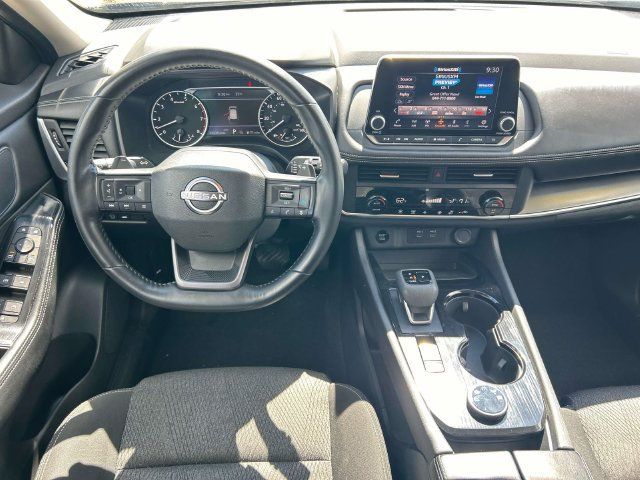Certified 2025 Nissan Rogue SV AWD/4WD image 15