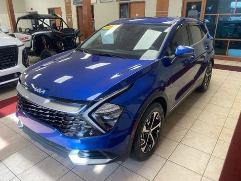 Used 2023 Kia Sportage EX FWD image 1