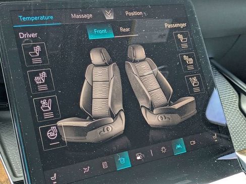 New 2026 Cadillac Escalade ESV Platinum Sport image 28