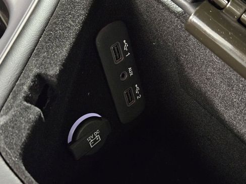 Used 2023 Dodge Challenger GT w/ Blacktop Package image 18