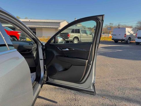 Used 2023 Buick Envision Essence image 15