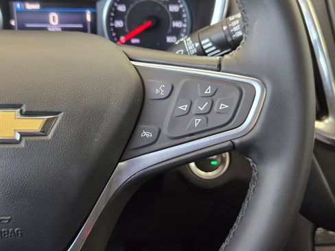 Used 2023 Chevrolet Equinox LT FWD image 22