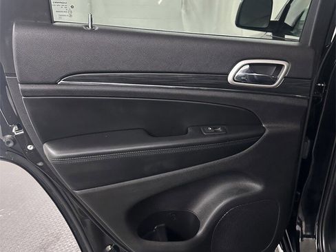 Used 2020 Jeep Grand Cherokee Limited w/ Premium Lighting Group image 27