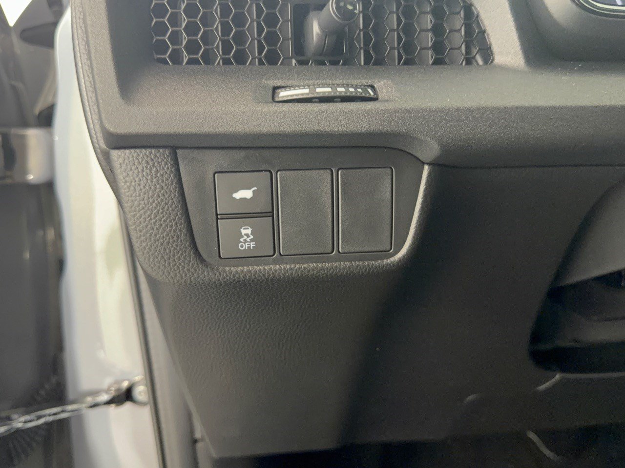Certified 2025 Honda CR-V Sport-L image 31
