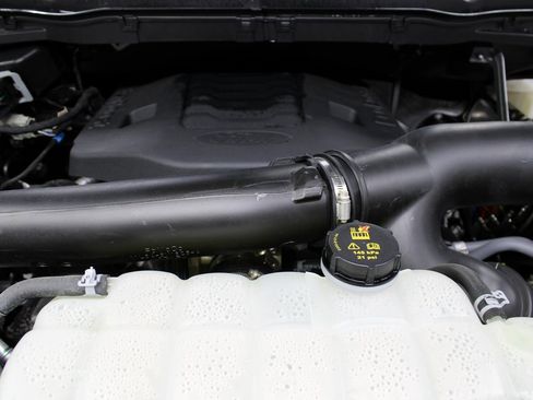 Used 2023 Ford F150 Lariat image 26