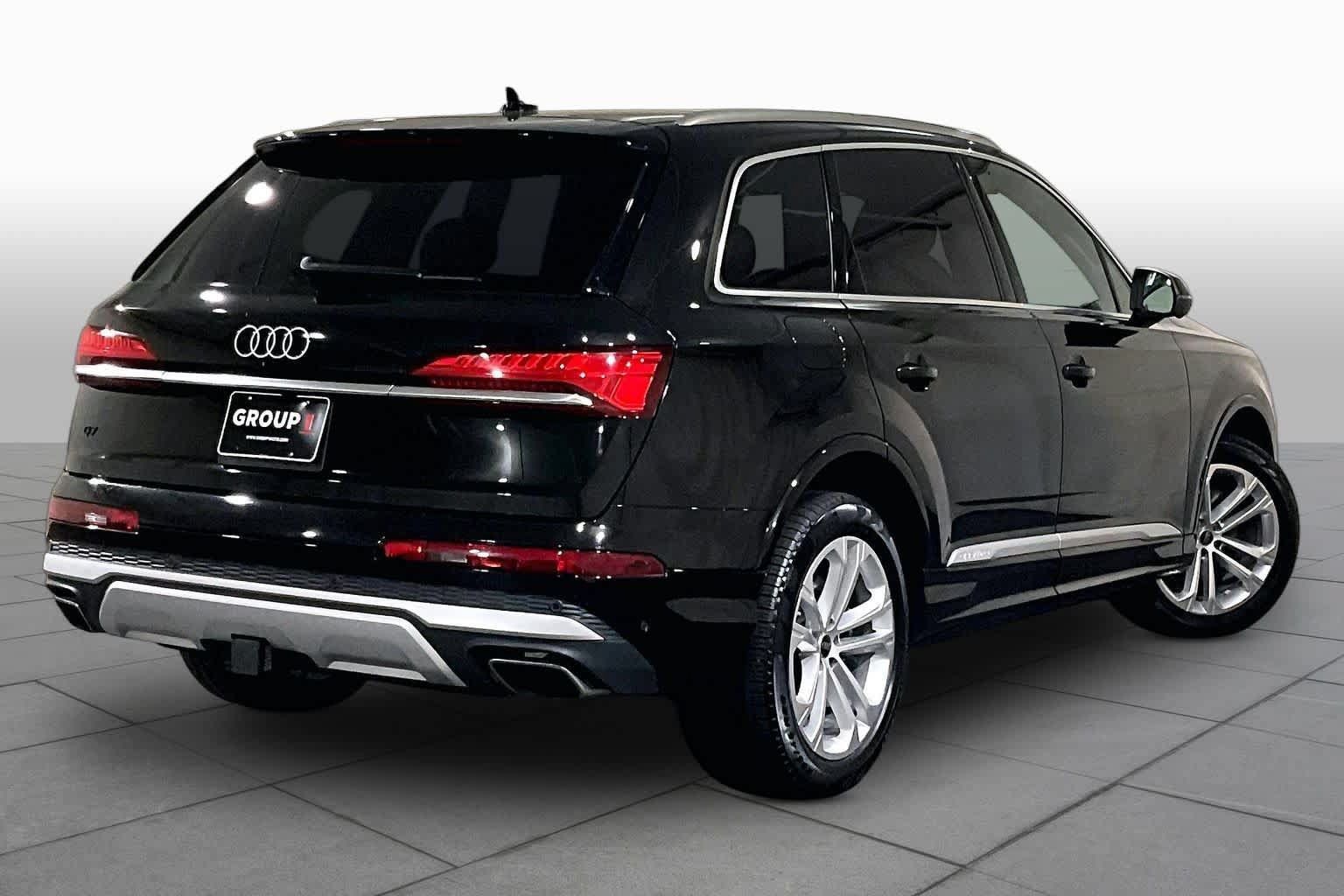 Used 2025 Audi Q7 3.0T Premium Plus AWD/4WD image 12
