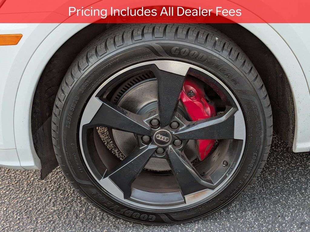 Used 2020 Audi SQ5 Premium Plus w/ Premium Plus Package AWD/4WD image 11