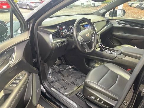 Used 2023 Cadillac XT5 Premium Luxury image 7