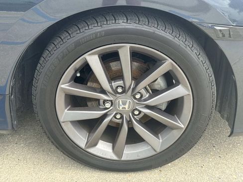 Used 2020 Honda Civic EX image 4