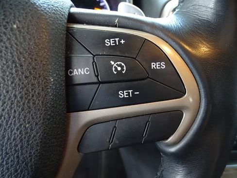 Used 2015 Jeep Grand Cherokee Limited AWD/4WD image 8