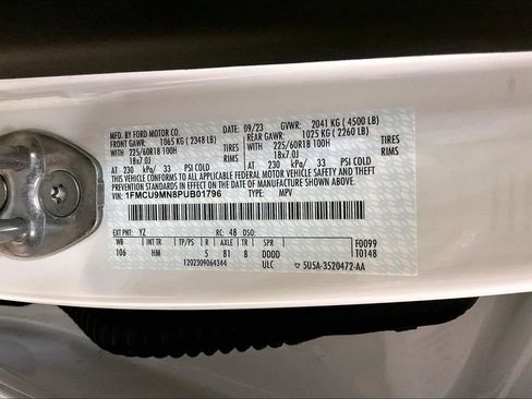 Certified 2023 Ford Escape ST-Line w/ Tech Pack #1 image 29