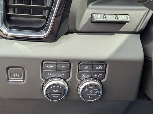 Used 2024 GMC Sierra 1500 Denali image 22