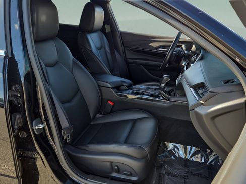 Used 2023 Cadillac CT4 Luxury RWD image 15