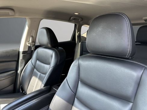 Used 2024 Nissan Murano SV w/ SV Midnight Edition Package FWD image 14