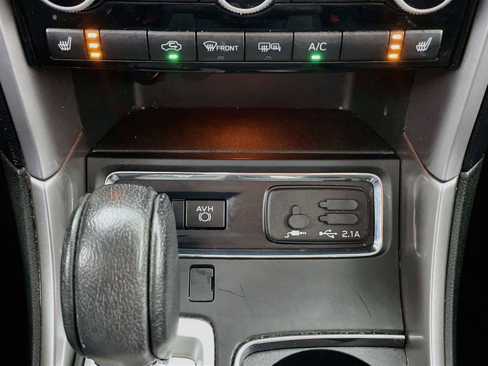 Used 2020 Subaru Ascent Premium w/ Convenience Package AWD/4WD image 22