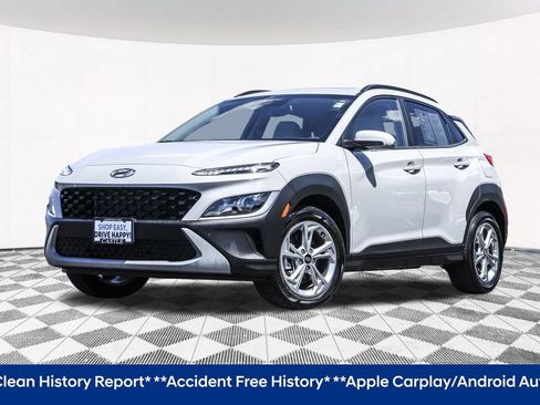 Used 2022 Hyundai Kona SEL w/ Convenience Package AWD/4WD image 2
