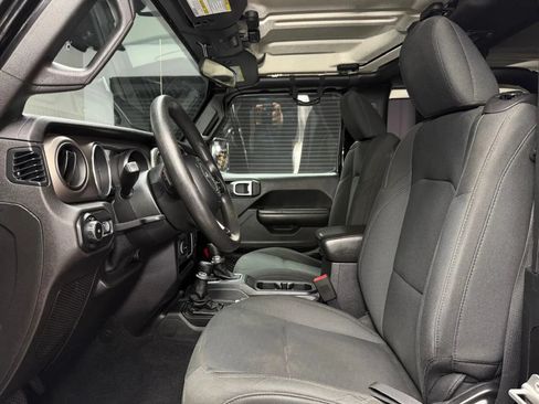Used 2018 Jeep Wrangler Sport AWD/4WD image 21